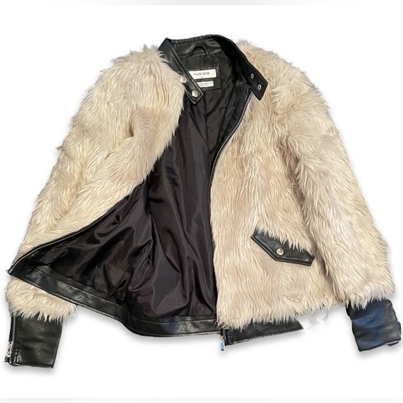 Freya Multi-Fabric Motorcycle Jacket - Picture 3 of 7